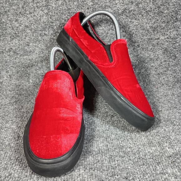 Vans Shoes Women Size 8.5 Red Classic Slip-On Velvet Skate Casual - Picture 1 of 8